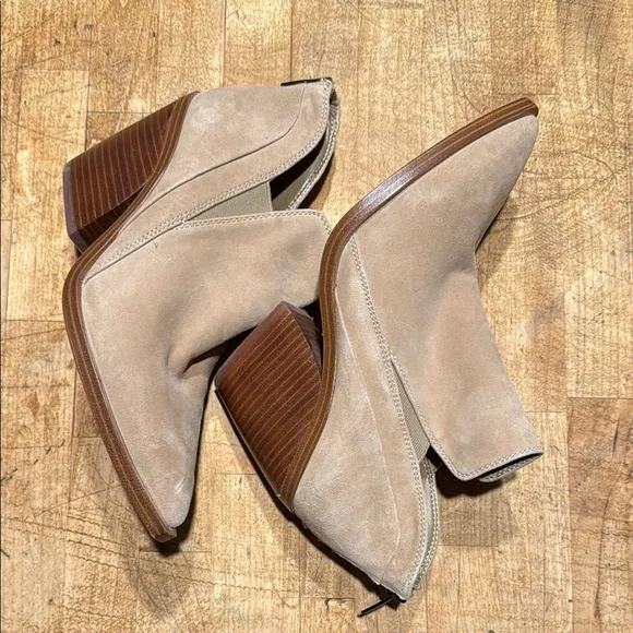 Vince Camuto ankle boots