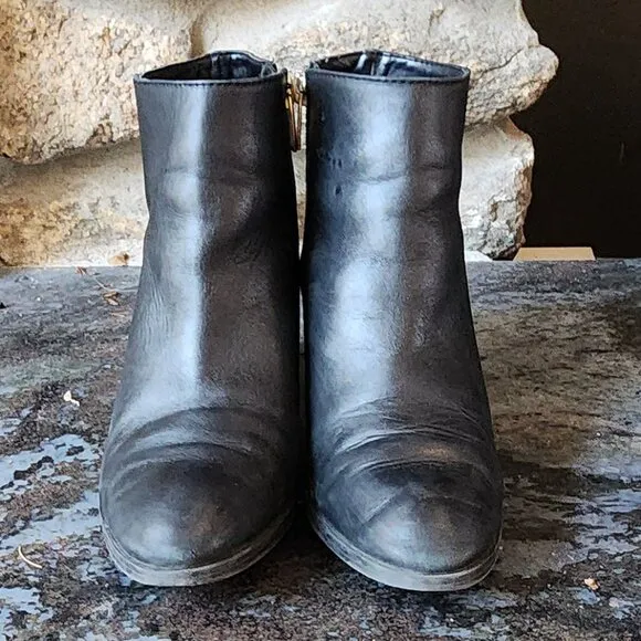 Vince Camuto Black Gaviren Ankle Boots Size 6.5