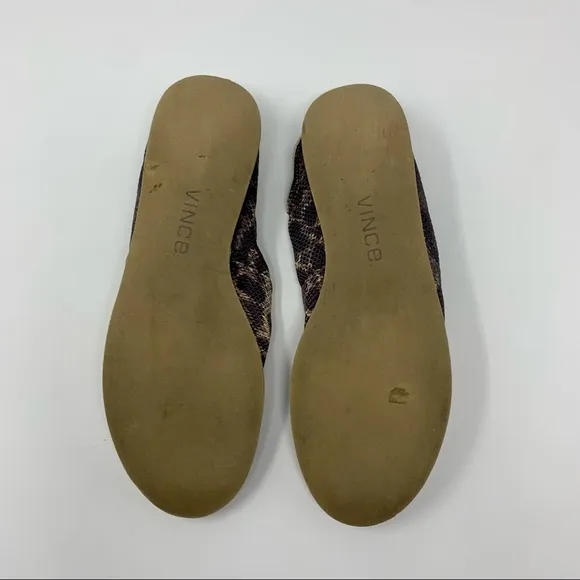 VINCE Snake Embossed Leather Slip On Flats Shoes Women Size 9