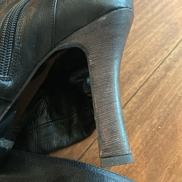 Vintage Black Leather Knee High Heeled Boots Made in Italy