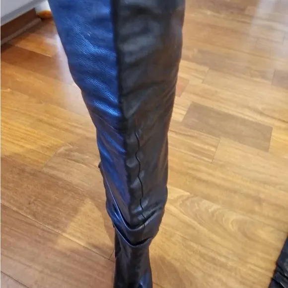 Vintage Black Leather Knee High Heeled Boots Made in Italy
