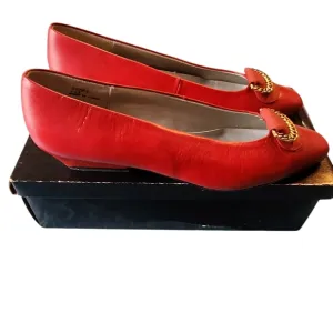 Vintage Cities Red Leather Block Heels w/Gold Accent Size 8M w/Original Box