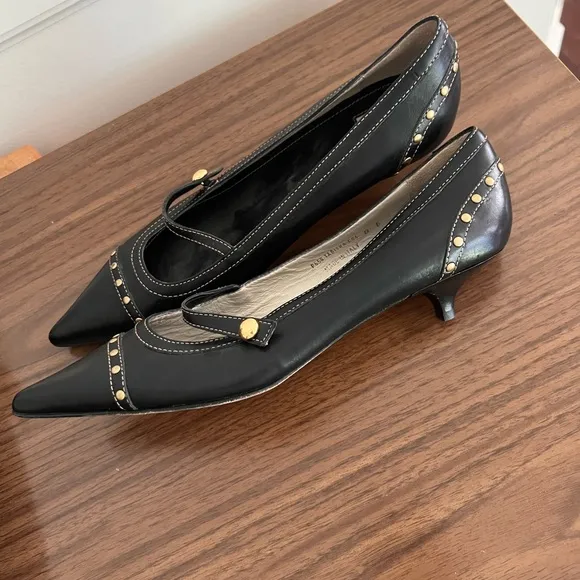 Vintage COACH kitty heel shoes