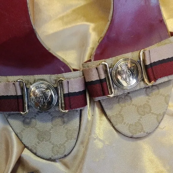 Vintage Gucci - Dark Red and Gold High Heels - Like New Condition - Size…