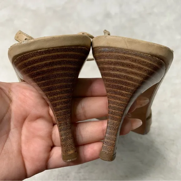 Vintage Gucci Women's Tan Cream Square Toe Strap Slingback Pumps Shoes Size 9.5