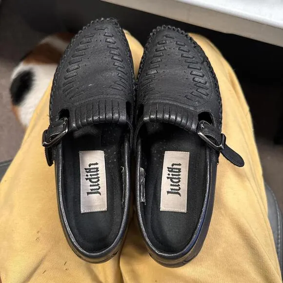 Vintage Judith Women grunge black loafer leather shoes size 6.5M