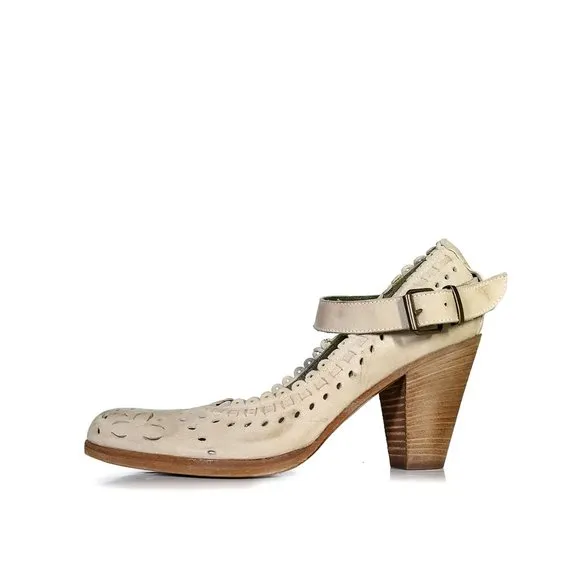 Vintage MOMA Italian Shoes 39 Beige Maryjane Pumps Womens Size 9
