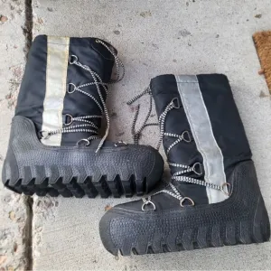 Vintage Silver Black Platform Spice Girls Moon Snow Boots Size 9/10