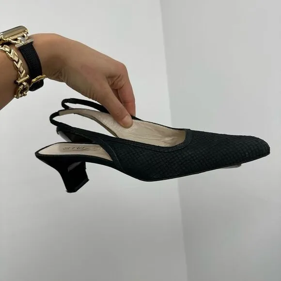 Vintage 90’s Snake Reptile Embossed Leather Black Sling Back Low Heel Shoes 8