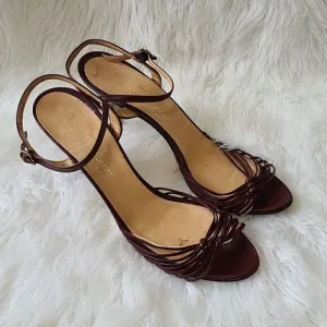 Vintage Etienne Aigner leather heels