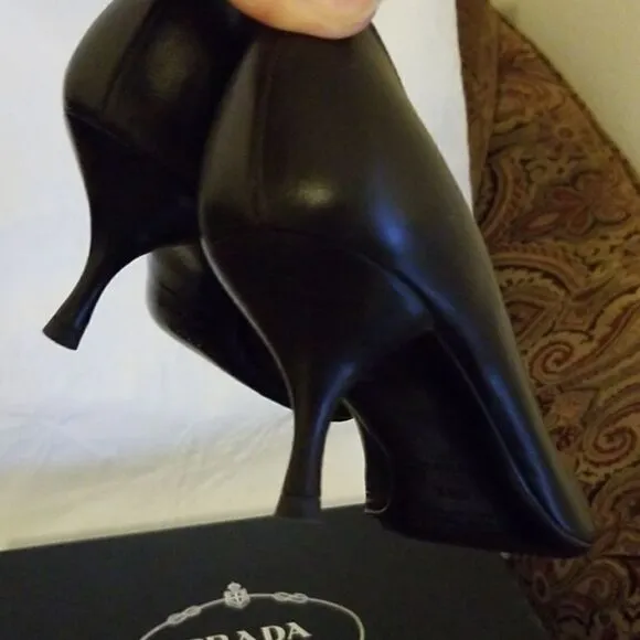 Vintage Prada Milano women's Shoes size pre-owned