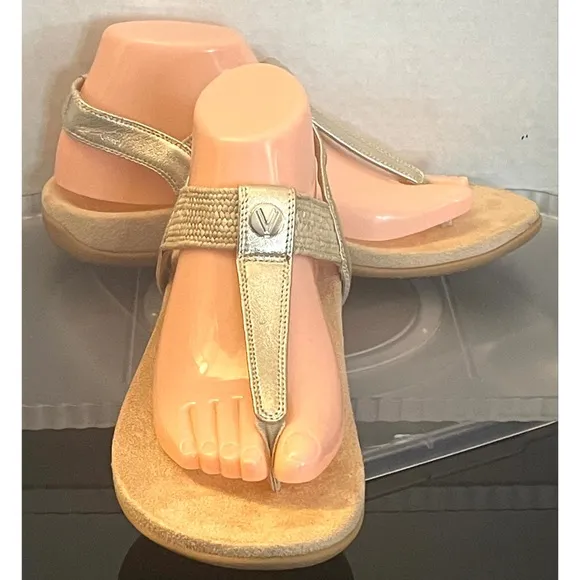 Vionic BREA TOE POST SLINGBACK SANDAL Women's Gold Size 8.5