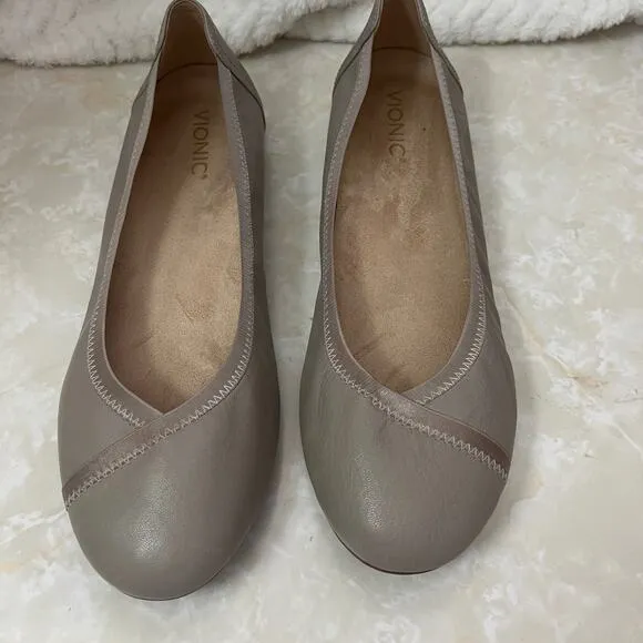 Vionic Caroll Taupe Grey Leather Ballet Flats Womens Sz 11 US