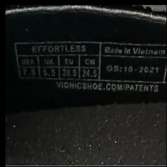 Vionic Essence Effortless Black Nubuck Supportive Slip On Shoe Women’s Size 7.5