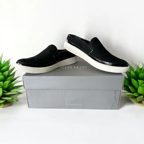 Vionic Essence Effortless Black Nubuck Supportive Slip On Shoe Women’s Size 7.5