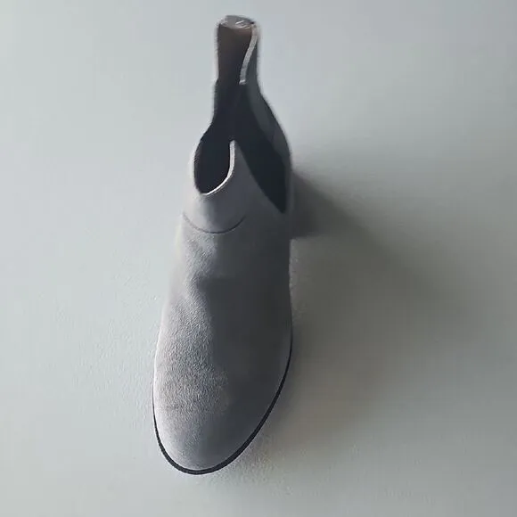Vionic Gray Ankle Boots, SIZE 6 MEDIUM