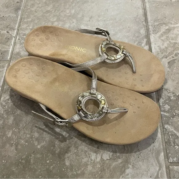 Vionic Ricci Orthaheel Women’s  Gold Casual Rhinestone Sandals sz 11