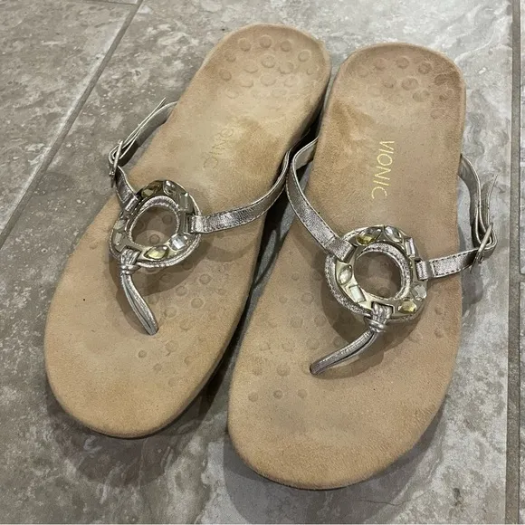 Vionic Ricci Orthaheel Women’s  Gold Casual Rhinestone Sandals sz 11