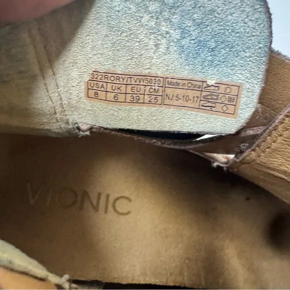 Vionic Rory Brown Leather Ankle Boots