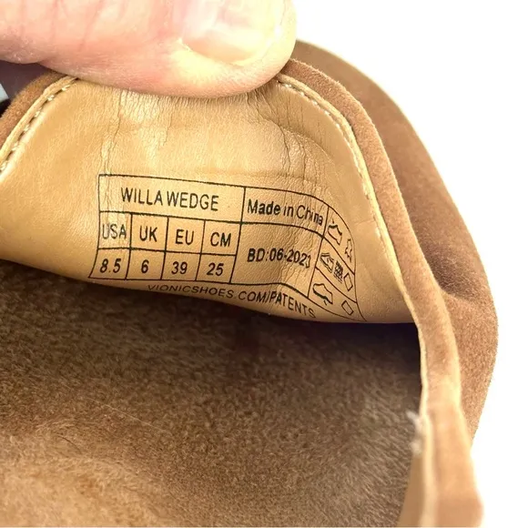 Vionic Willa Wedge 8.5 Shoes Brown Suede Slip On Arch Support Womens
