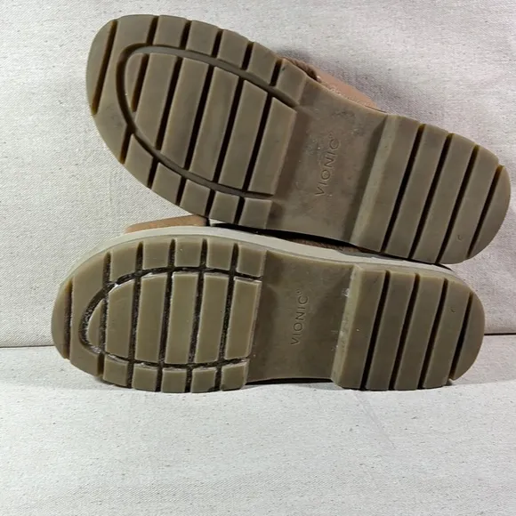 Vionic Women's Tan Slide Sandals Size 8