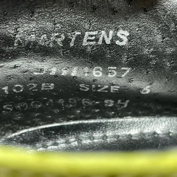 VTG RARE Dr Martens Suede Mary Jane Shoes UK6 US8 Lime Green MADE IN ENGLAND