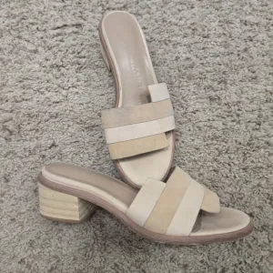 Wal &amp; Pai Slide Sandals Size  39/8