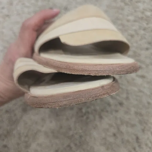 Wal &amp; Pai Slide Sandals Size  39/8