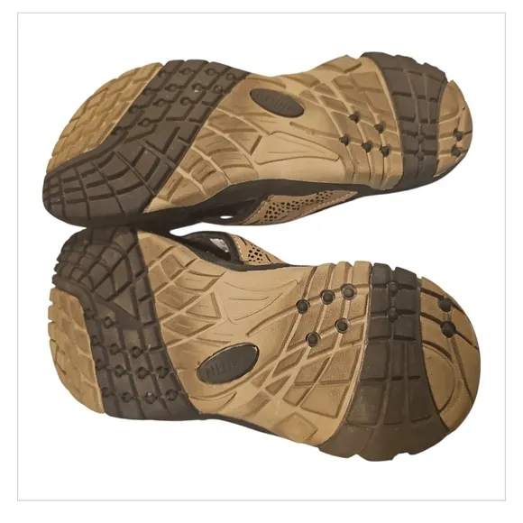 WHITIN Tan and Black Sandals with Textured Footbed