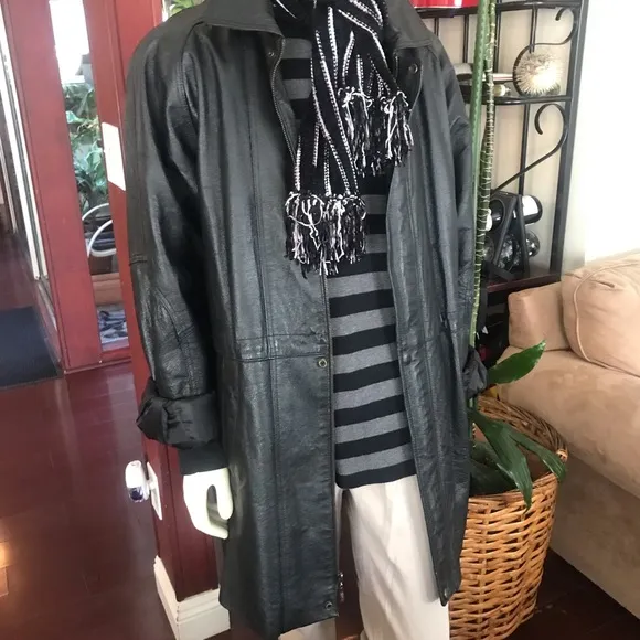 “Whole outfit” Black leather by USA LEATHER/ Blacktop shoes by JEFFREY TYLER.