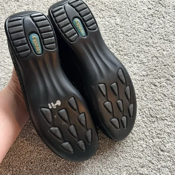 Wolky Shoes Size 38 ‘Passion’ Shimmer Mary Jane Black Leather Round Toe Flats