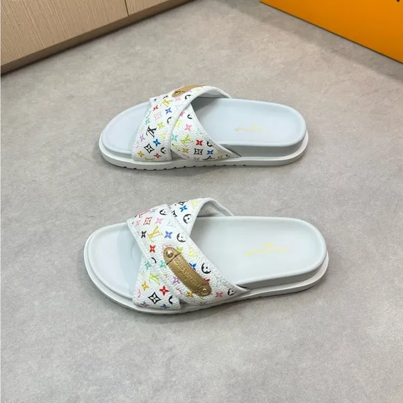 Woman’s White Multicolor Slide Sandals