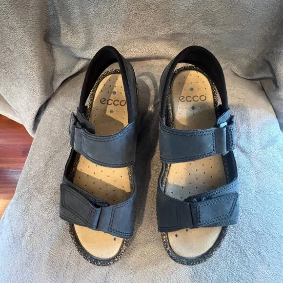 Women's EUC ECCO Navy Double Velcro Comfort Footbed Sandals, Size 9