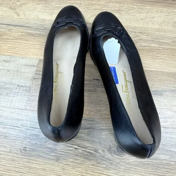 Women's Size 7B Salvatore Ferragamo Boutique Black Leather Classic Heels Shoes