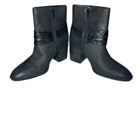 Women’s Vionic Water Repellent Black Leather Ankle Boots with Embossed Strap