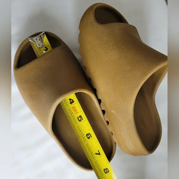 Yeezy Adidas Originals Kid's Ochre Brown Slide Sandals Size 13K