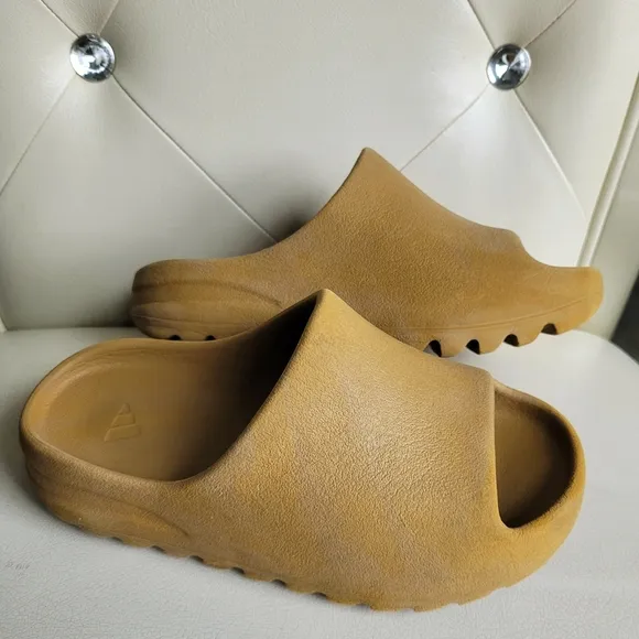 Yeezy Adidas Originals Kid's Ochre Brown Slide Sandals Size 13K