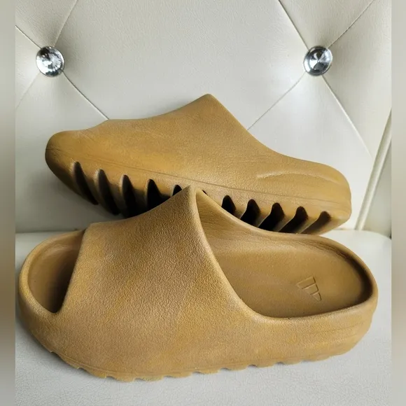 Yeezy Adidas Originals Kid's Ochre Brown Slide Sandals Size 13K