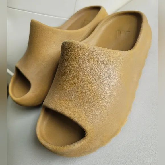Yeezy Adidas Originals Kid's Ochre Brown Slide Sandals Size 13K