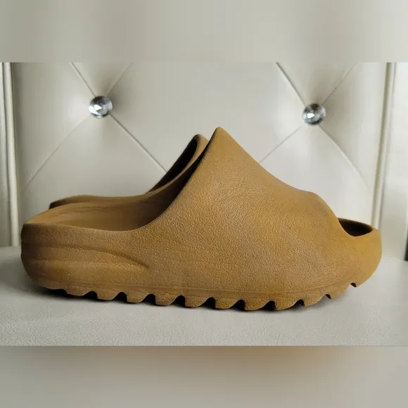 Yeezy Adidas Originals Kid's Ochre Brown Slide Sandals Size 13K