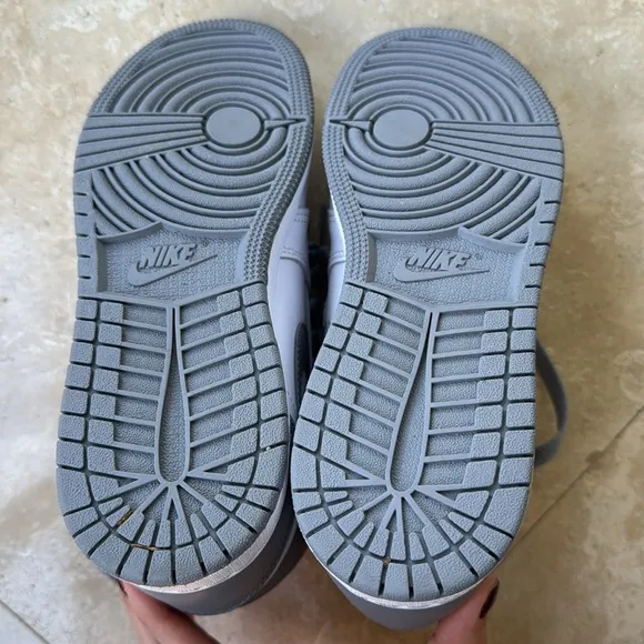 (YOUTH) Big Kids' Air Jordan Retro 1 High OG Casual Shoes