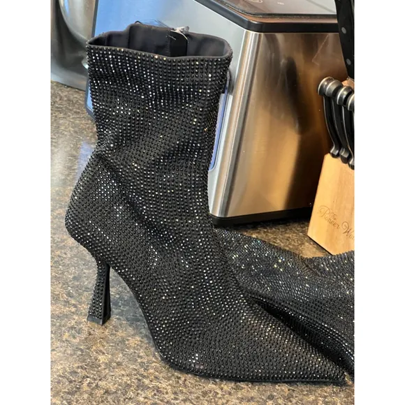 ZARA Black Rhinestone Kitten Heeled Boots