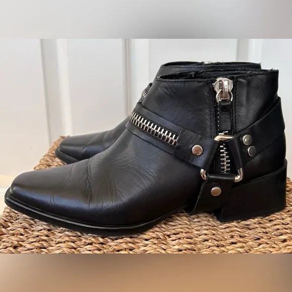 Zara Woman‎ Black Moto Ankle Boots Size 39 (8.5)
