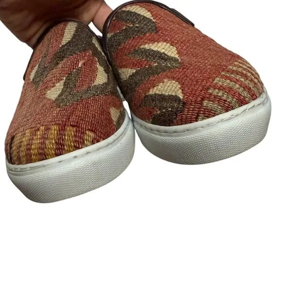 Zuma Imports Turkish Kilim Slip On Shoes Women's Sz. 39 (US 8)